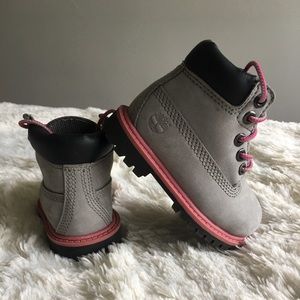 Toddler girl Grey/Pink Timberland Boots size 4.5